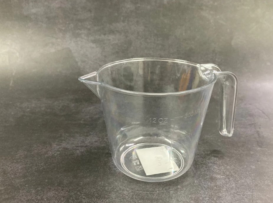 Break Free 100% Transparent Measuring Cup 300 ml