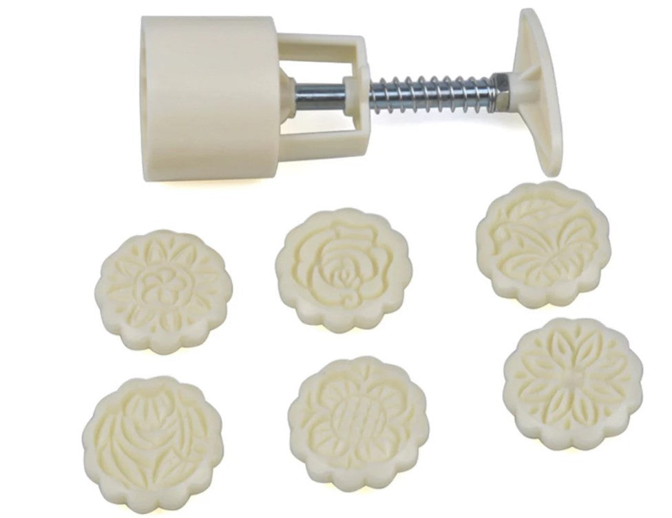 Big Maamoul Round Press with Spring 6 designs