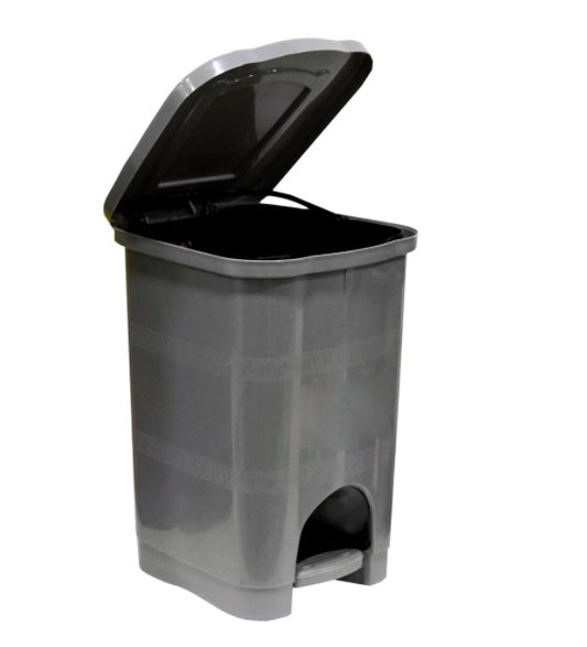 Keep In Dustbin With Pedal 20L