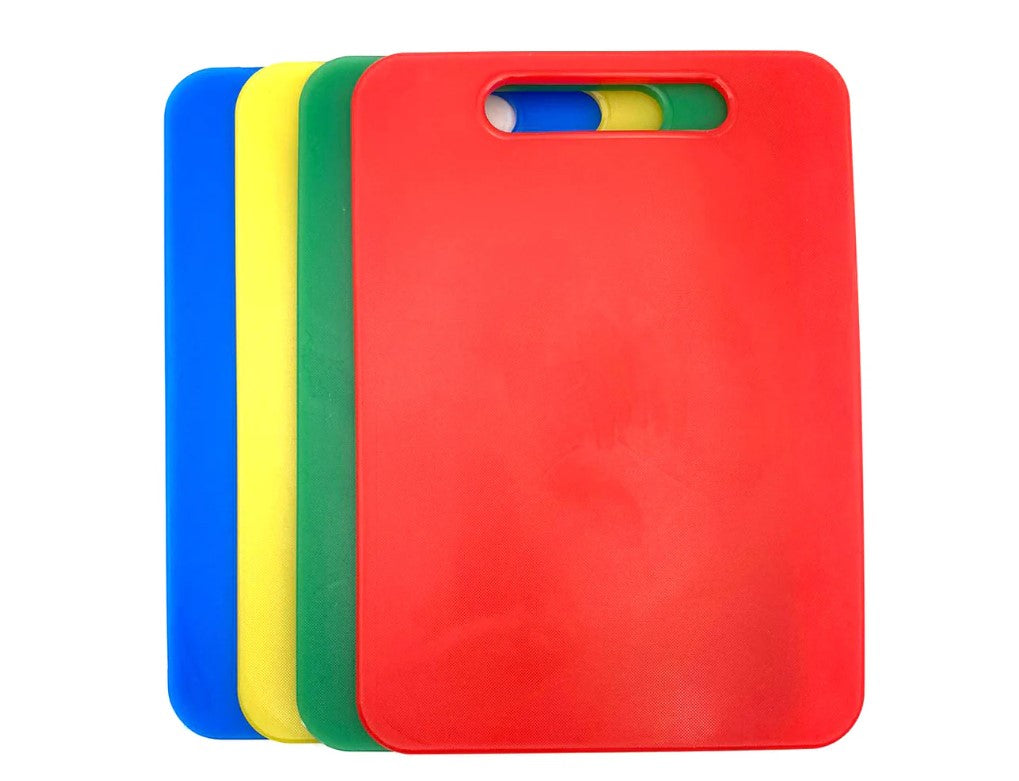 Thick plastic cutting board 24 x 34 cm