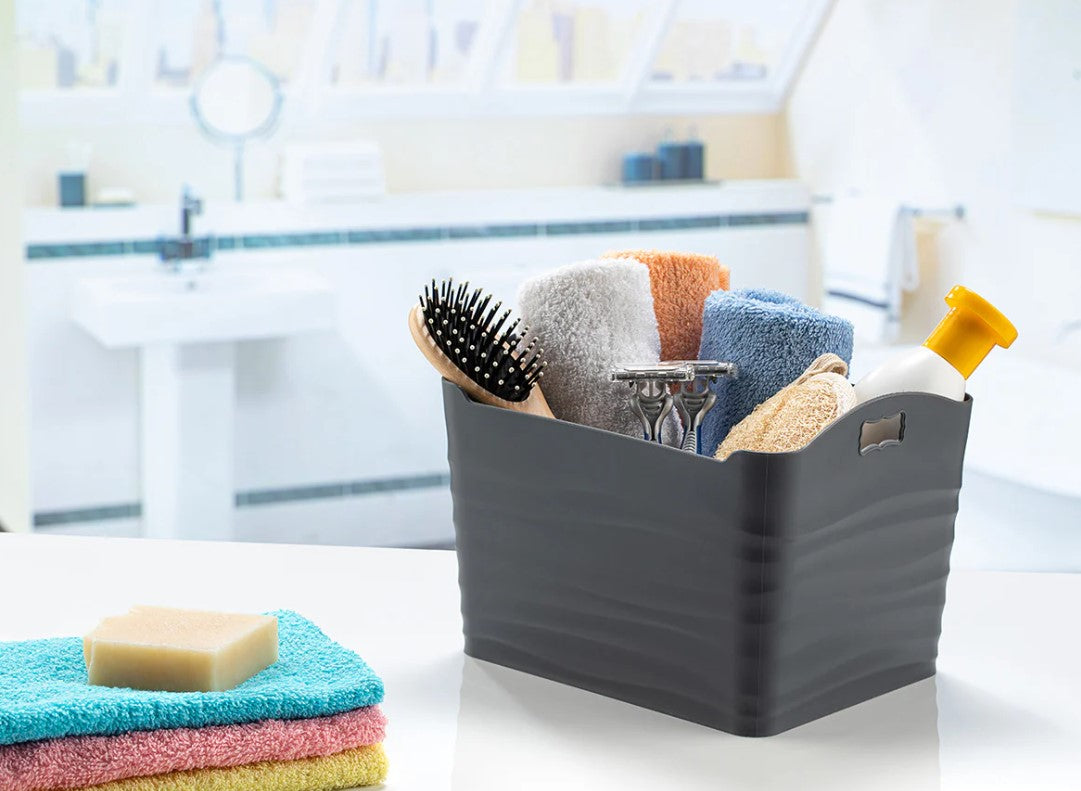 Small Plastic Basket Wavy Design 1.5 L