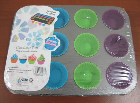 12 Serves Muffin Pan with Silicone Cups