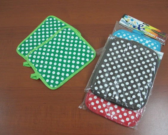 Polka dots heat pad holder