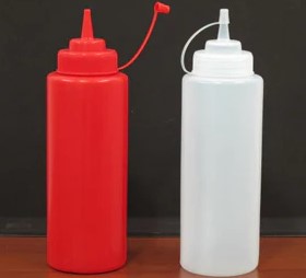 Sauce plastic bottle with cover 0.75 L